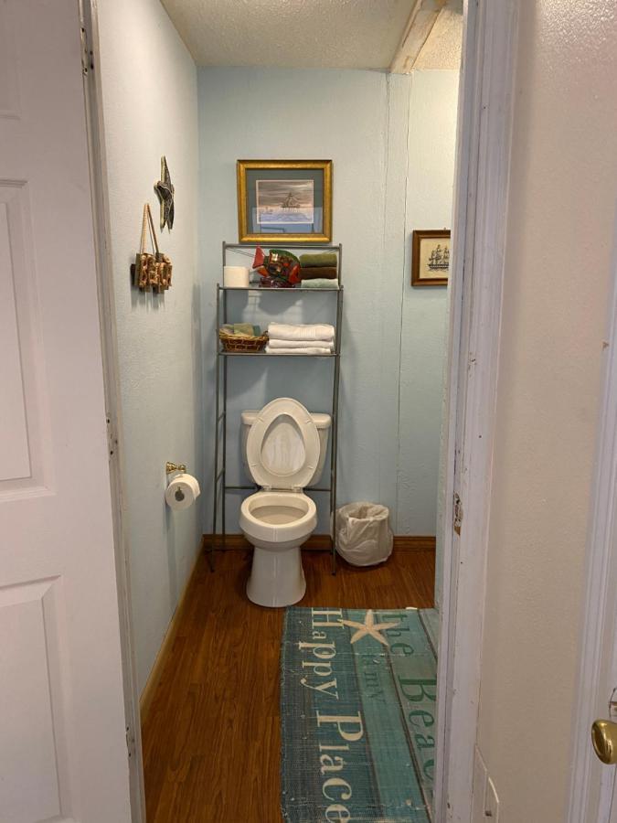 Peaceful Riverfront Cottage Sleeps 7 With Washer & Dryer Waveland Екстериор снимка