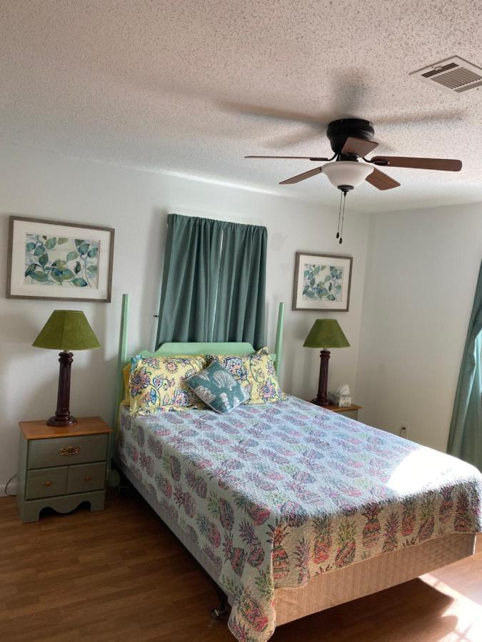 Peaceful Riverfront Cottage Sleeps 7 With Washer & Dryer Waveland Екстериор снимка